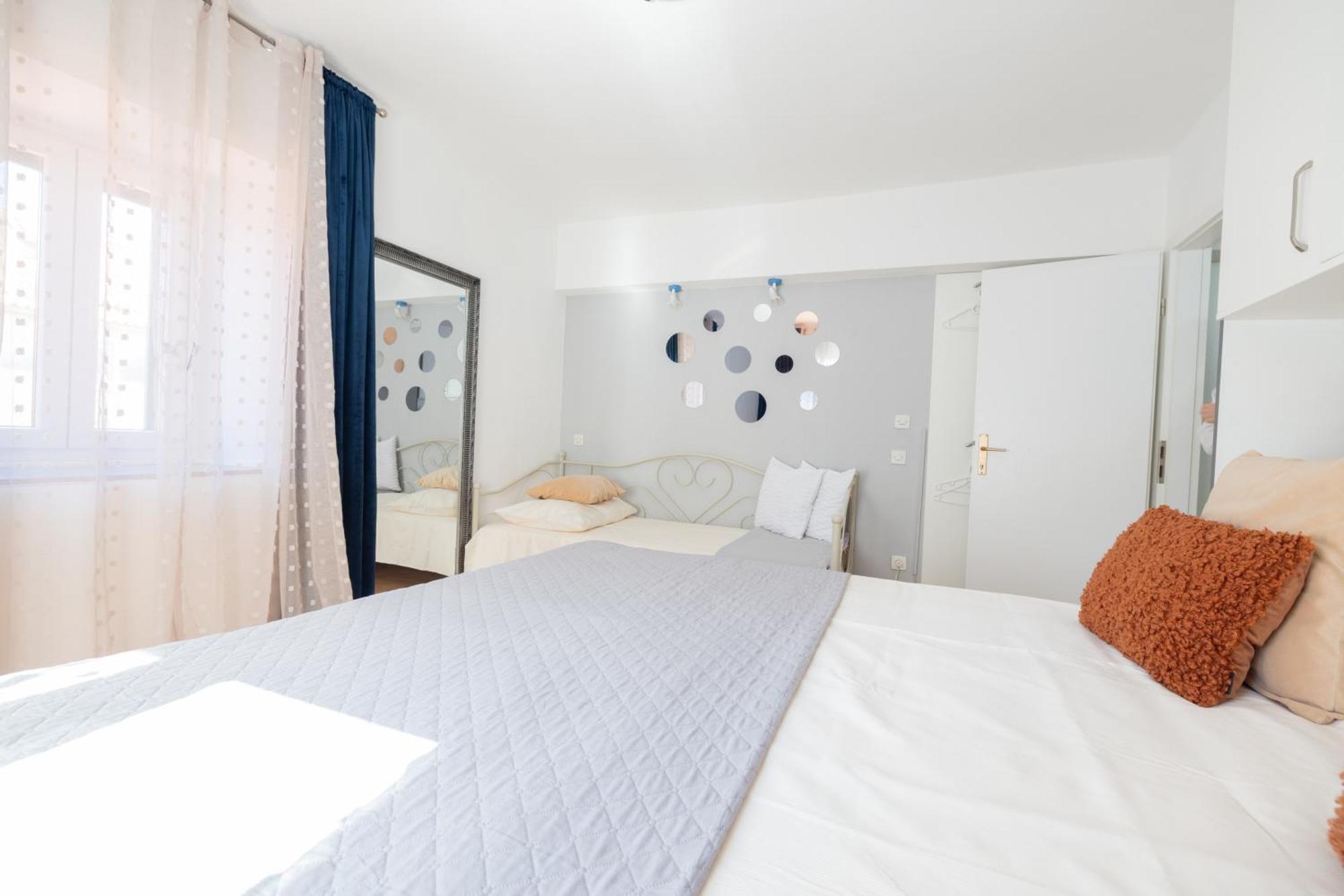 Guesthouse Rebecca มาคาร์สกา ภายนอก รูปภาพ